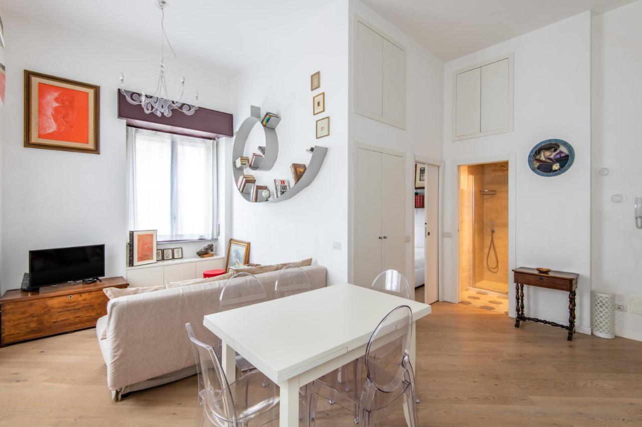 Easylife - Coccole E Comfort - Bilocale Caldo Ed Accogliente A Due Passi Dai Navigli E Metro Verde ميلان المظهر الخارجي الصورة