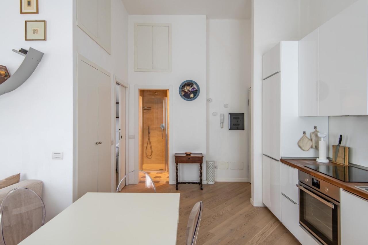 Easylife - Coccole E Comfort - Bilocale Caldo Ed Accogliente A Due Passi Dai Navigli E Metro Verde ميلان المظهر الخارجي الصورة