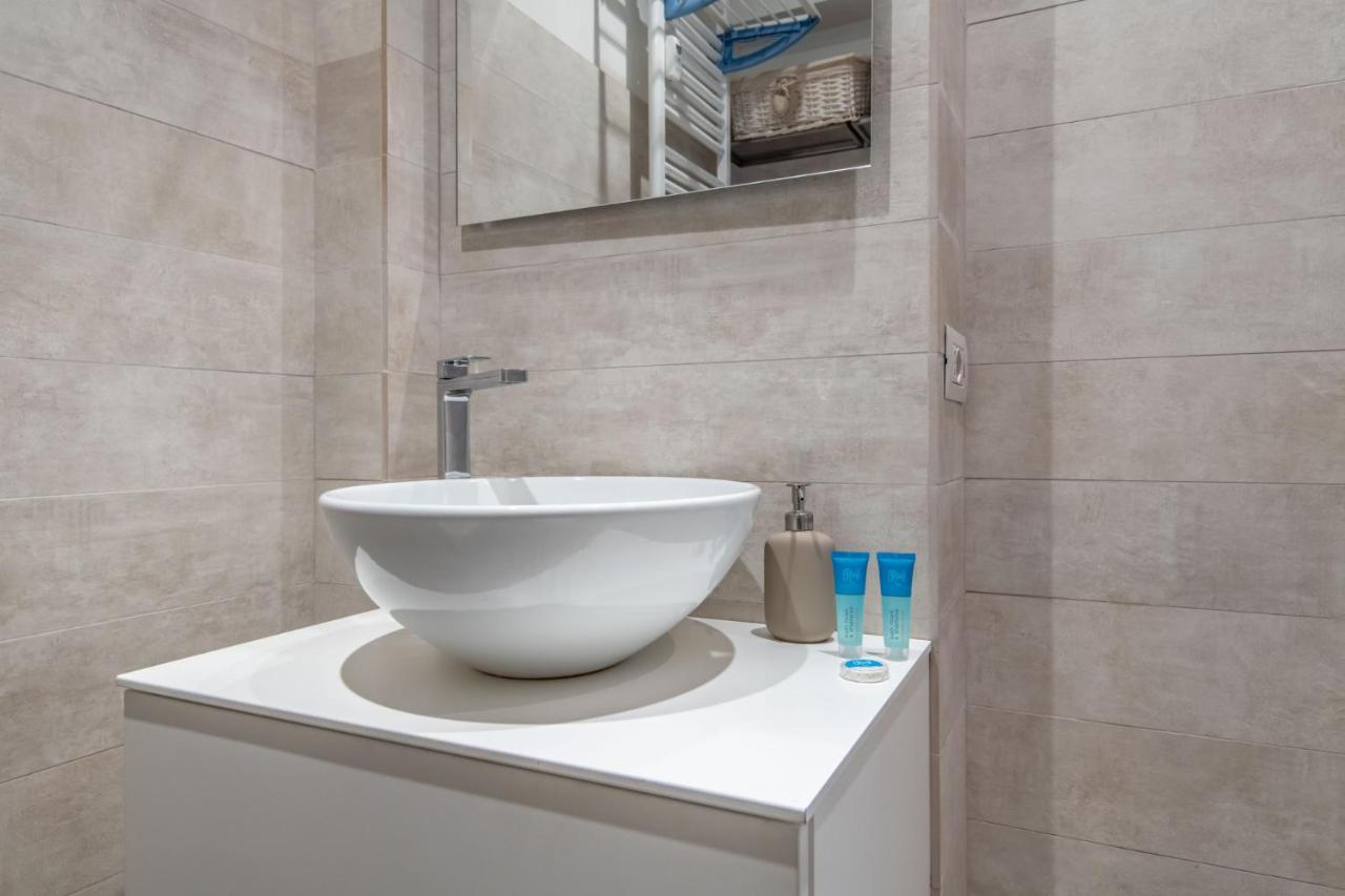 Easylife - Coccole E Comfort - Bilocale Caldo Ed Accogliente A Due Passi Dai Navigli E Metro Verde ميلان المظهر الخارجي الصورة