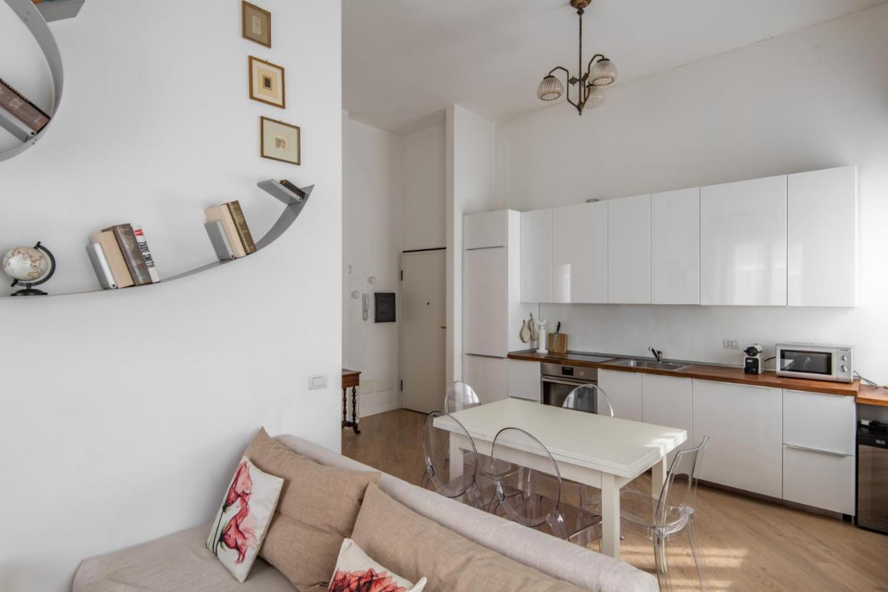 Easylife - Coccole E Comfort - Bilocale Caldo Ed Accogliente A Due Passi Dai Navigli E Metro Verde ميلان المظهر الخارجي الصورة