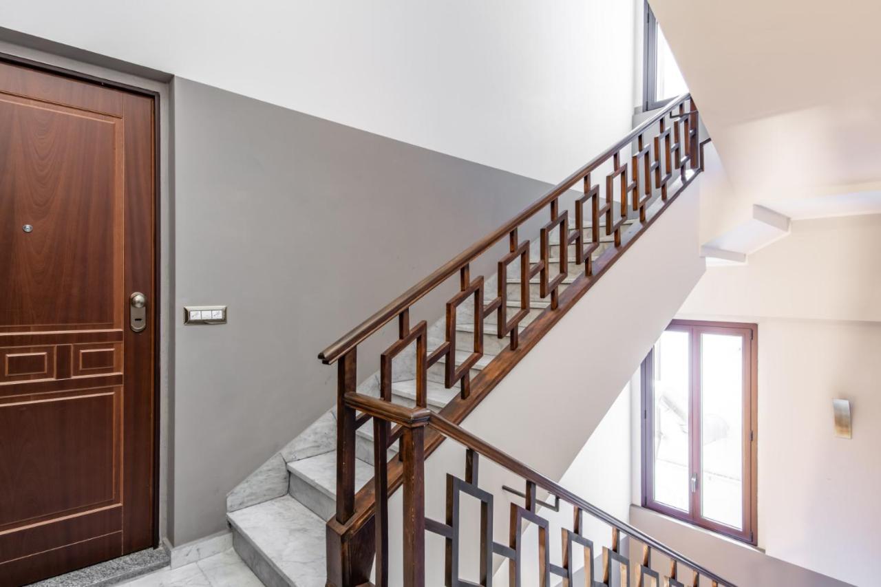 Easylife - Coccole E Comfort - Bilocale Caldo Ed Accogliente A Due Passi Dai Navigli E Metro Verde ميلان المظهر الخارجي الصورة